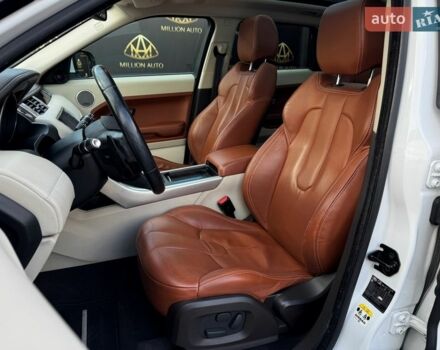 Білий Ленд Ровер Рендж Ровер Евок, об'ємом двигуна 2 л та пробігом 90 тис. км за 18999 $, фото 11 на Automoto.ua