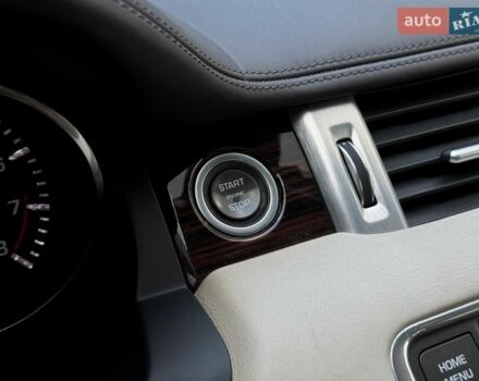 Білий Ленд Ровер Рендж Ровер Евок, об'ємом двигуна 2 л та пробігом 90 тис. км за 18999 $, фото 28 на Automoto.ua