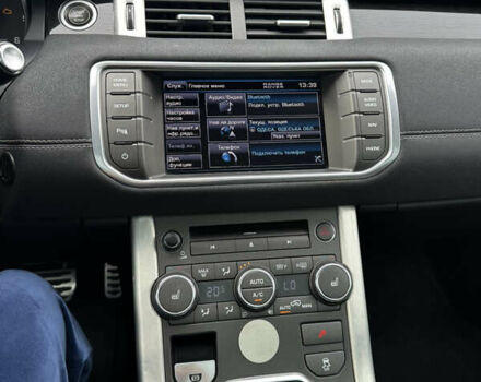 Белый Ленд Ровер Рендж Ровер Эвок, объемом двигателя 2.2 л и пробегом 190 тыс. км за 19800 $, фото 20 на Automoto.ua