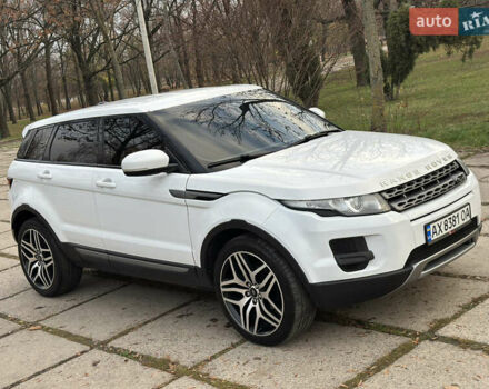 Белый Ленд Ровер Рендж Ровер Эвок, объемом двигателя 2.2 л и пробегом 220 тыс. км за 15600 $, фото 7 на Automoto.ua