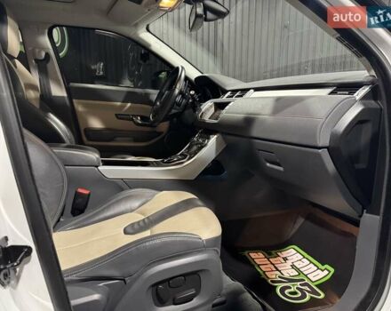 Белый Ленд Ровер Рендж Ровер Эвок, объемом двигателя 2.18 л и пробегом 72 тыс. км за 18799 $, фото 13 на Automoto.ua