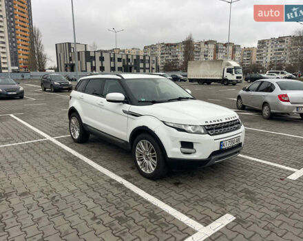 Белый Ленд Ровер Рендж Ровер Эвок, объемом двигателя 2.18 л и пробегом 196 тыс. км за 17950 $, фото 4 на Automoto.ua