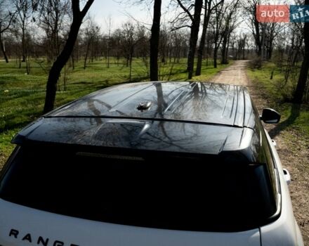Белый Ленд Ровер Рендж Ровер Эвок, объемом двигателя 2.2 л и пробегом 148 тыс. км за 19000 $, фото 58 на Automoto.ua