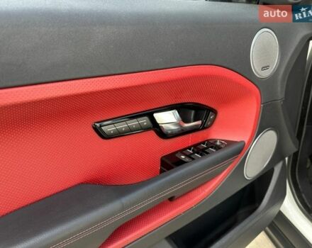 Белый Ленд Ровер Рендж Ровер Эвок, объемом двигателя 2.2 л и пробегом 158 тыс. км за 16500 $, фото 41 на Automoto.ua