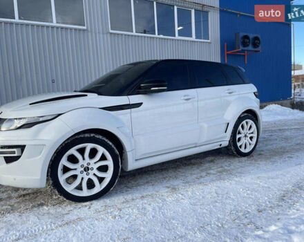 Білий Ленд Ровер Рендж Ровер Евок, об'ємом двигуна 2.18 л та пробігом 208 тис. км за 19500 $, фото 3 на Automoto.ua