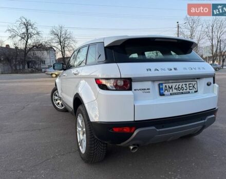 Белый Ленд Ровер Рендж Ровер Эвок, объемом двигателя 2.18 л и пробегом 77 тыс. км за 18500 $, фото 5 на Automoto.ua