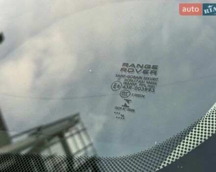 Белый Ленд Ровер Рендж Ровер Эвок, объемом двигателя 2 л и пробегом 241 тыс. км за 13200 $, фото 34 на Automoto.ua