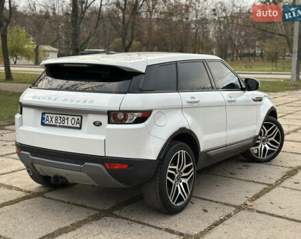 Белый Ленд Ровер Рендж Ровер Эвок, объемом двигателя 2.2 л и пробегом 220 тыс. км за 15600 $, фото 21 на Automoto.ua