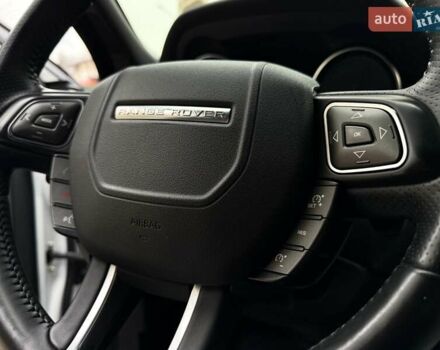 Білий Ленд Ровер Рендж Ровер Евок, об'ємом двигуна 2 л та пробігом 104 тис. км за 17950 $, фото 65 на Automoto.ua