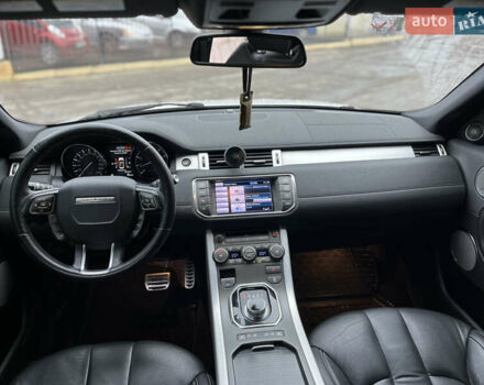 Белый Ленд Ровер Рендж Ровер Эвок, объемом двигателя 2 л и пробегом 105 тыс. км за 18799 $, фото 8 на Automoto.ua