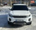 Білий Ленд Ровер Рендж Ровер Евок, об'ємом двигуна 2.2 л та пробігом 223 тис. км за 15800 $, фото 5 на Automoto.ua