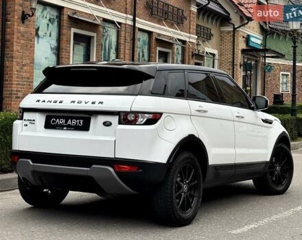 Ленд Ровер Рендж Ровер Евок 2013 у Києві на Automoto.ua Білий Ленд Ровер Рендж Ровер Евок, об'ємом двигуна 2.18 л та пробігом 170 тис. км за 17900 $, фото 9 на Automoto.ua