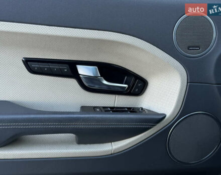 Ленд Ровер Рендж Ровер Эвок 2013 в Киеве на Automoto.ua Белый Ленд Ровер Рендж Ровер Эвок, объемом двигателя 2.18 л и пробегом 124 тыс. км за 18500 $, фото 36 на Automoto.ua