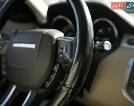 Белый Ленд Ровер Рендж Ровер Эвок, объемом двигателя 2.2 л и пробегом 148 тыс. км за 19000 $, фото 57 на Automoto.ua