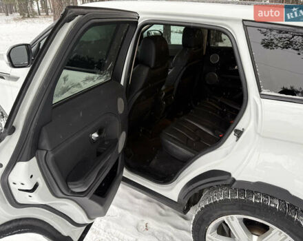 Білий Ленд Ровер Рендж Ровер Евок, об'ємом двигуна 2 л та пробігом 185 тис. км за 15500 $, фото 5 на Automoto.ua