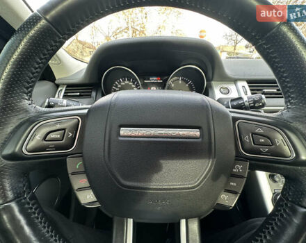 Білий Ленд Ровер Рендж Ровер Евок, об'ємом двигуна 2.18 л та пробігом 72 тис. км за 18500 $, фото 18 на Automoto.ua