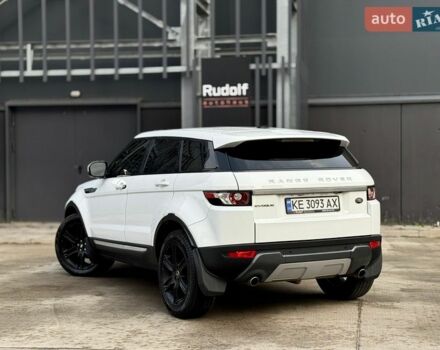 Белый Ленд Ровер Рендж Ровер Эвок, объемом двигателя 2 л и пробегом 241 тыс. км за 13200 $, фото 9 на Automoto.ua