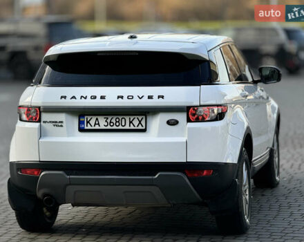 Белый Ленд Ровер Рендж Ровер Эвок, объемом двигателя 2.18 л и пробегом 180 тыс. км за 15500 $, фото 8 на Automoto.ua