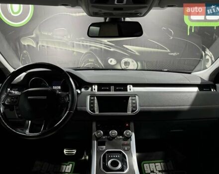 Белый Ленд Ровер Рендж Ровер Эвок, объемом двигателя 2.18 л и пробегом 72 тыс. км за 18999 $, фото 17 на Automoto.ua