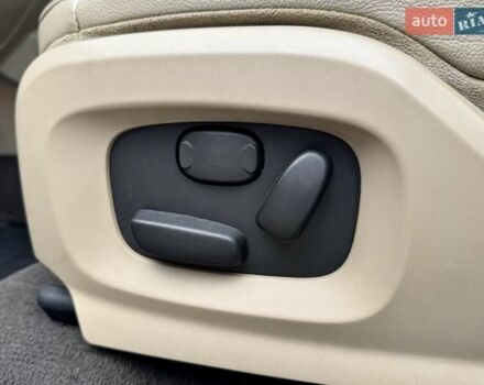 Ленд Ровер Рендж Ровер Евок 2013 у Києві на Automoto.ua Білий Ленд Ровер Рендж Ровер Евок, об'ємом двигуна 2.18 л та пробігом 170 тис. км за 17900 $, фото 27 на Automoto.ua