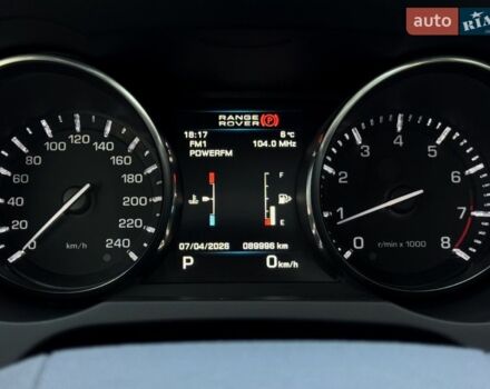 Білий Ленд Ровер Рендж Ровер Евок, об'ємом двигуна 2 л та пробігом 90 тис. км за 18999 $, фото 23 на Automoto.ua