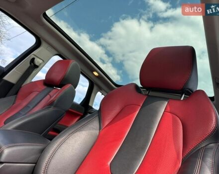 Белый Ленд Ровер Рендж Ровер Эвок, объемом двигателя 2.2 л и пробегом 158 тыс. км за 16500 $, фото 39 на Automoto.ua