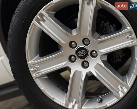 Белый Ленд Ровер Рендж Ровер Эвок, объемом двигателя 2 л и пробегом 104 тыс. км за 18900 $, фото 9 на Automoto.ua