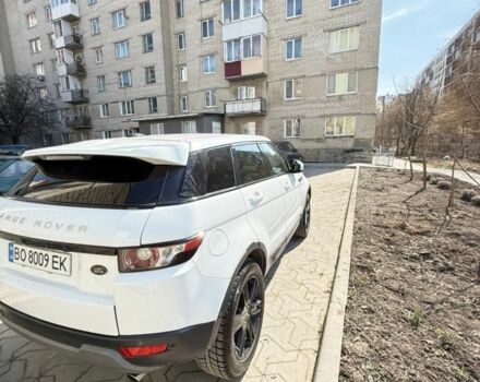 Білий Ленд Ровер Рендж Ровер Евок, об'ємом двигуна 2 л та пробігом 199 тис. км за 15500 $, фото 4 на Automoto.ua