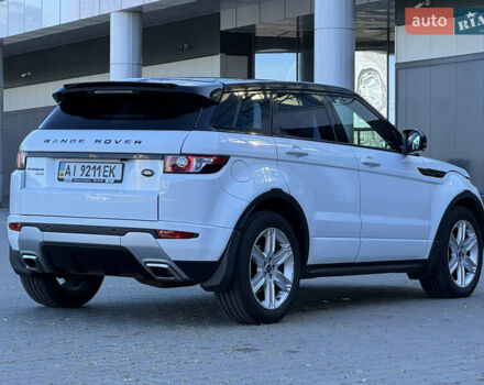 Ленд Ровер Рендж Ровер Эвок 2013 в Киеве на Automoto.ua Белый Ленд Ровер Рендж Ровер Эвок, объемом двигателя 2.18 л и пробегом 124 тыс. км за 18500 $, фото 9 на Automoto.ua