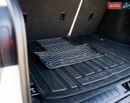 Белый Ленд Ровер Рендж Ровер Эвок, объемом двигателя 2.2 л и пробегом 148 тыс. км за 19000 $, фото 25 на Automoto.ua