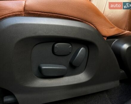 Білий Ленд Ровер Рендж Ровер Евок, об'ємом двигуна 2 л та пробігом 90 тис. км за 18999 $, фото 18 на Automoto.ua