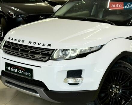 Белый Ленд Ровер Рендж Ровер Эвок, объемом двигателя 2.18 л и пробегом 155 тыс. км за 19399 $, фото 1 на Automoto.ua