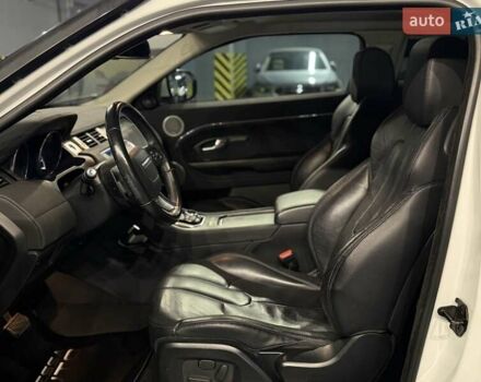 Білий Ленд Ровер Рендж Ровер Евок, об'ємом двигуна 2 л та пробігом 113 тис. км за 16500 $, фото 14 на Automoto.ua