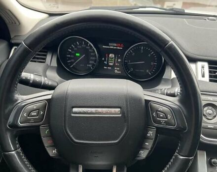 Білий Ленд Ровер Рендж Ровер Евок, об'ємом двигуна 2.18 л та пробігом 256 тис. км за 15500 $, фото 6 на Automoto.ua