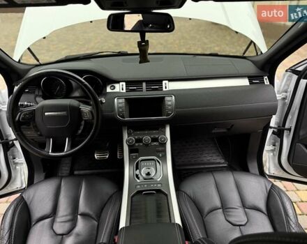 Білий Ленд Ровер Рендж Ровер Евок, об'ємом двигуна 2 л та пробігом 104 тис. км за 17950 $, фото 46 на Automoto.ua