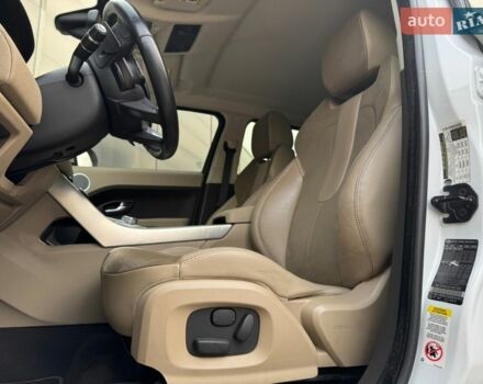 Белый Ленд Ровер Рендж Ровер Эвок, объемом двигателя 2 л и пробегом 241 тыс. км за 13200 $, фото 14 на Automoto.ua