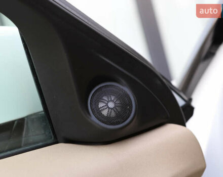 Белый Ленд Ровер Рендж Ровер Эвок, объемом двигателя 2.18 л и пробегом 108 тыс. км за 18999 $, фото 67 на Automoto.ua