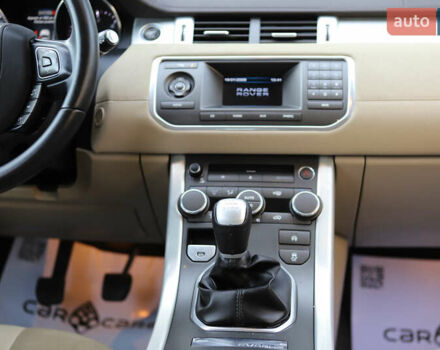 Белый Ленд Ровер Рендж Ровер Эвок, объемом двигателя 2.18 л и пробегом 108 тыс. км за 18999 $, фото 103 на Automoto.ua