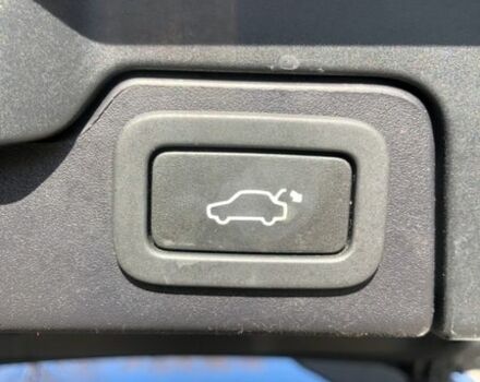 Белый Ленд Ровер Рендж Ровер Эвок, объемом двигателя 2 л и пробегом 245 тыс. км за 16300 $, фото 31 на Automoto.ua