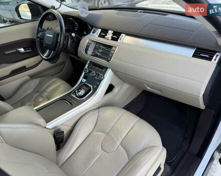 Белый Ленд Ровер Рендж Ровер Эвок, объемом двигателя 2.2 л и пробегом 115 тыс. км за 18999 $, фото 72 на Automoto.ua