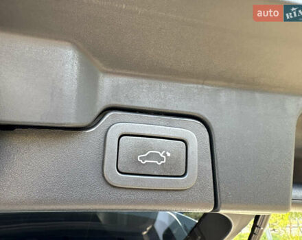 Білий Ленд Ровер Рендж Ровер Евок, об'ємом двигуна 2.18 л та пробігом 144 тис. км за 21499 $, фото 16 на Automoto.ua