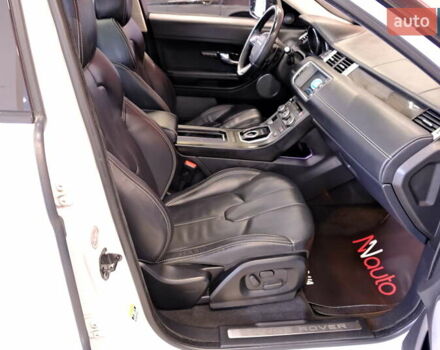 Білий Ленд Ровер Рендж Ровер Евок, об'ємом двигуна 2.2 л та пробігом 187 тис. км за 16900 $, фото 42 на Automoto.ua