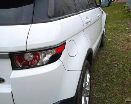 Білий Ленд Ровер Рендж Ровер Евок, об'ємом двигуна 2 л та пробігом 166 тис. км за 14500 $, фото 3 на Automoto.ua