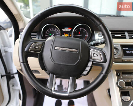 Белый Ленд Ровер Рендж Ровер Эвок, объемом двигателя 2.18 л и пробегом 108 тыс. км за 18999 $, фото 74 на Automoto.ua