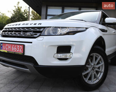 Білий Ленд Ровер Рендж Ровер Евок, об'ємом двигуна 2.18 л та пробігом 108 тис. км за 18999 $, фото 12 на Automoto.ua