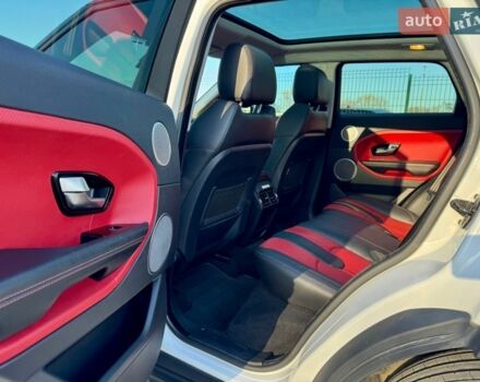 Белый Ленд Ровер Рендж Ровер Эвок, объемом двигателя 2 л и пробегом 135 тыс. км за 15500 $, фото 19 на Automoto.ua