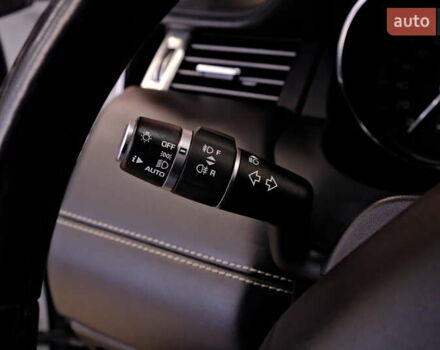 Білий Ленд Ровер Рендж Ровер Евок, об'ємом двигуна 2.2 л та пробігом 187 тис. км за 16900 $, фото 22 на Automoto.ua