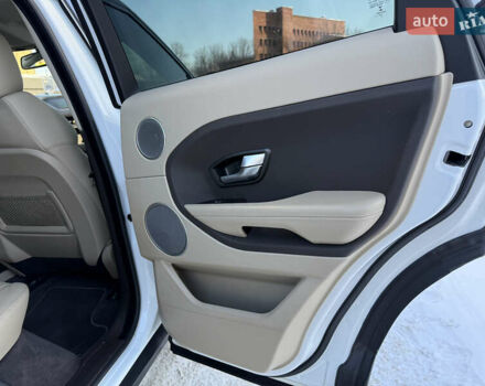 Белый Ленд Ровер Рендж Ровер Эвок, объемом двигателя 2.2 л и пробегом 115 тыс. км за 18999 $, фото 67 на Automoto.ua