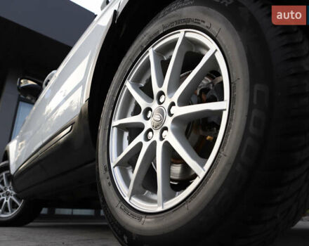 Білий Ленд Ровер Рендж Ровер Евок, об'ємом двигуна 2.18 л та пробігом 108 тис. км за 18999 $, фото 51 на Automoto.ua