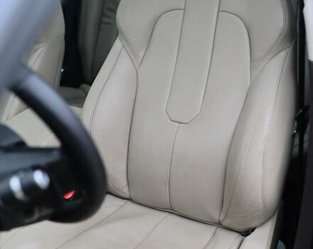 Білий Ленд Ровер Рендж Ровер Евок, об'ємом двигуна 2.2 л та пробігом 110 тис. км за 21000 $, фото 26 на Automoto.ua